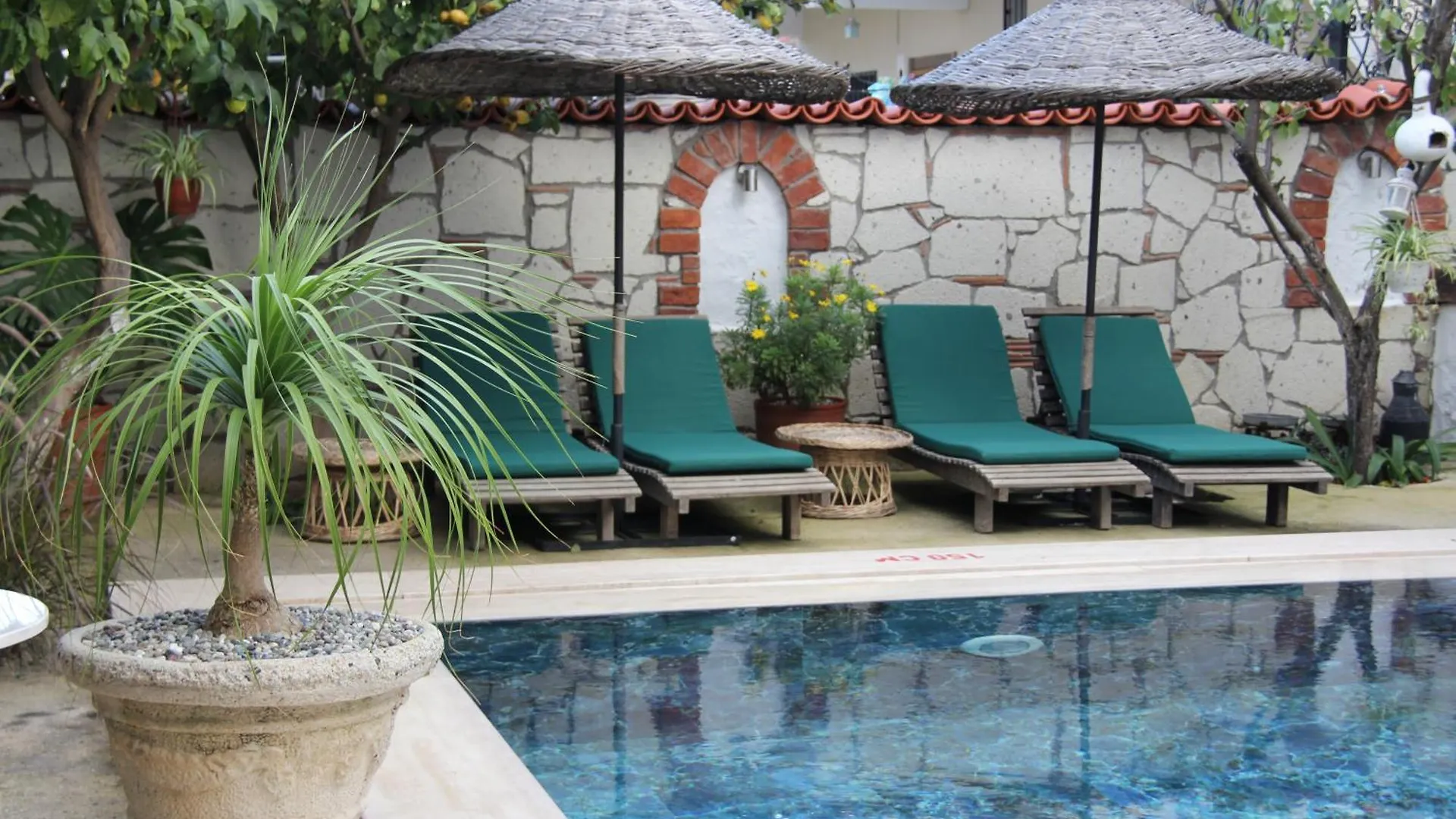 אלאקאטי Bademici Otel מלון
